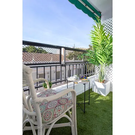 Genteel Plaza Del Teatro Apartment